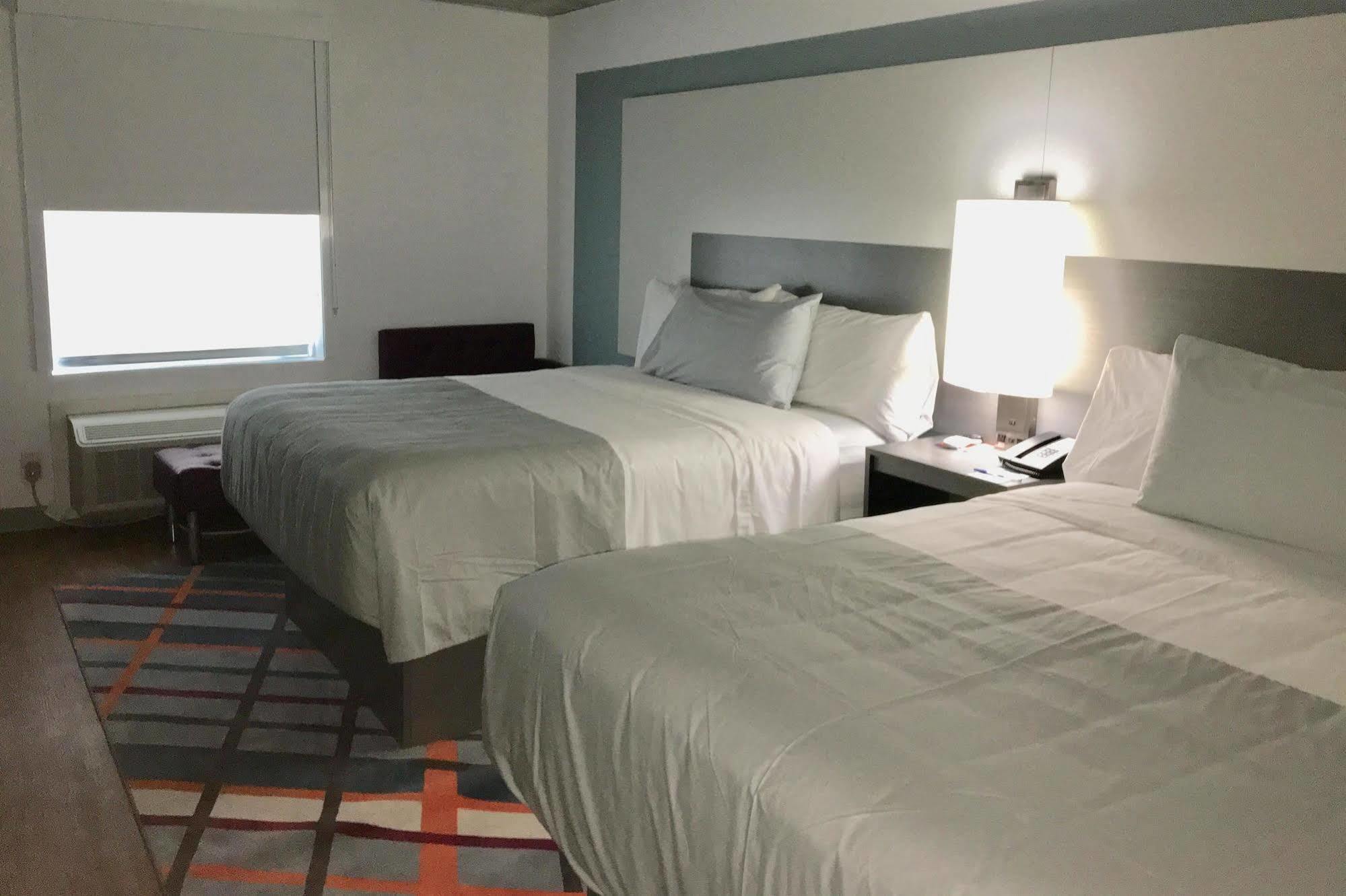 Tryp By Wyndham College Station Hotel Exterior foto